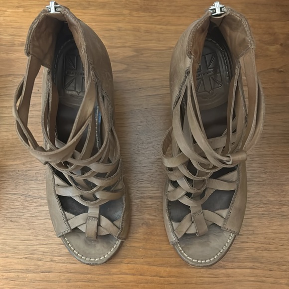 Pantanetti Gladiator Heeled Sandals, Size 39 - Picture 3 of 7